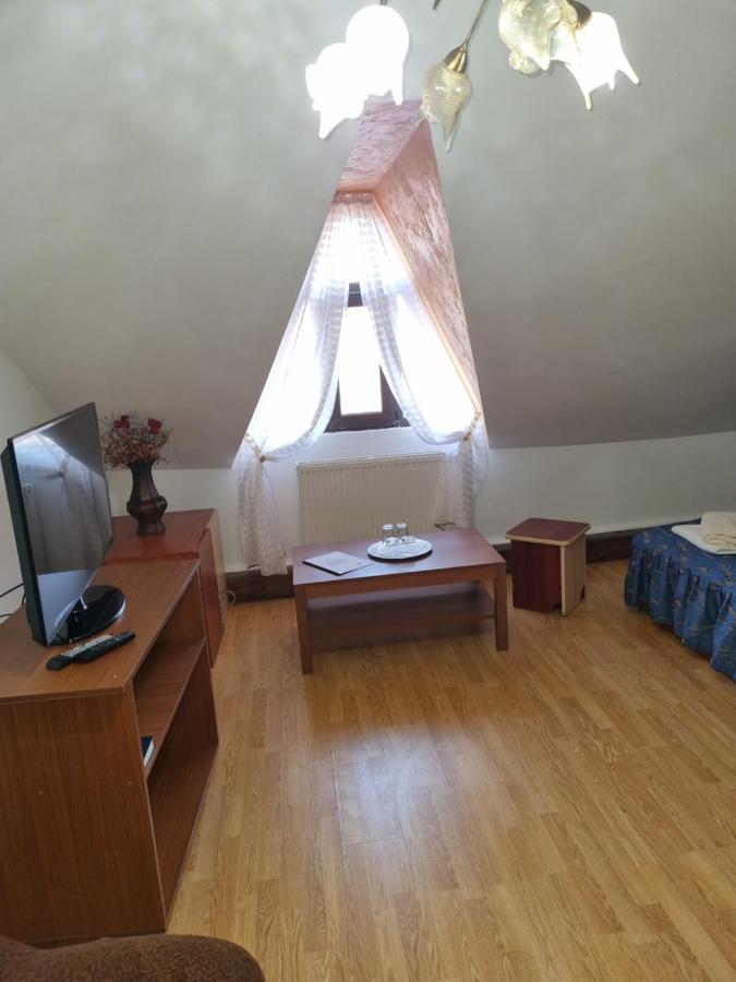 Casa Boiereasca Hotel Яш Екстериор снимка