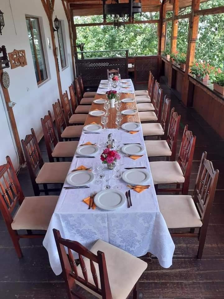 Casa Boiereasca Hotel Яш Екстериор снимка