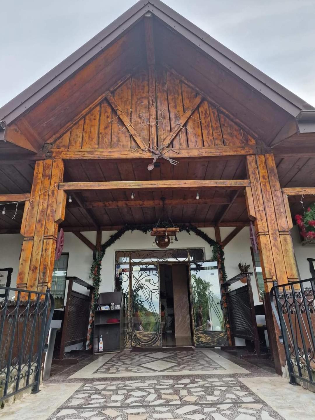 Casa Boiereasca Hotel Яш Екстериор снимка