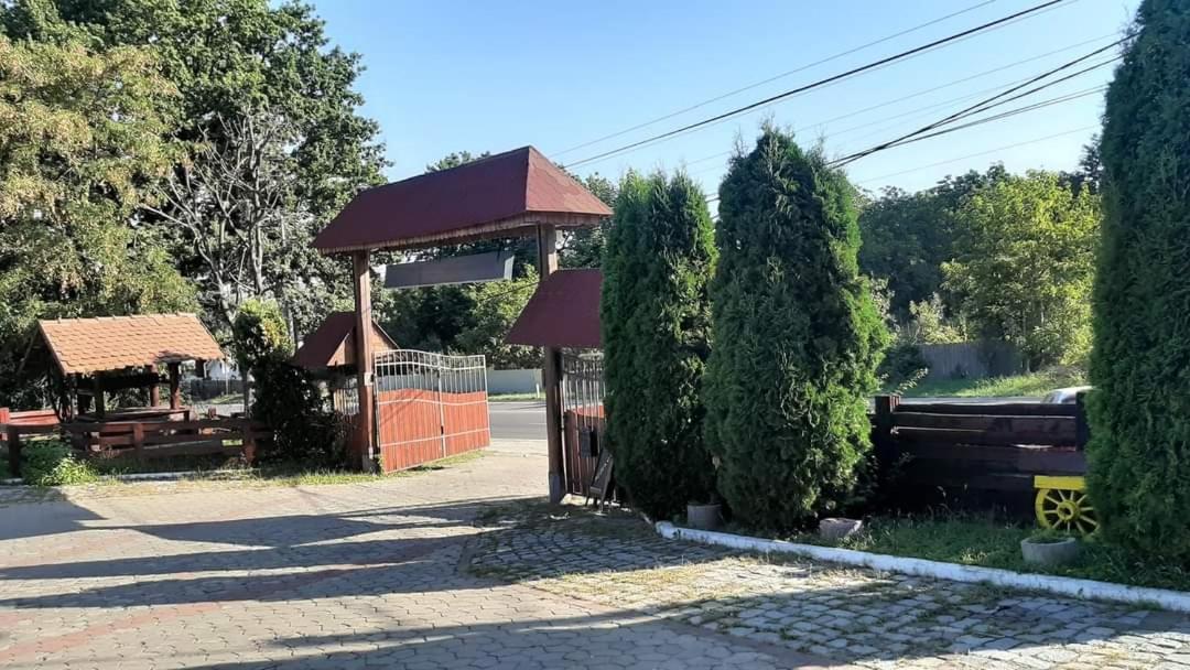 Casa Boiereasca Hotel Яш Екстериор снимка