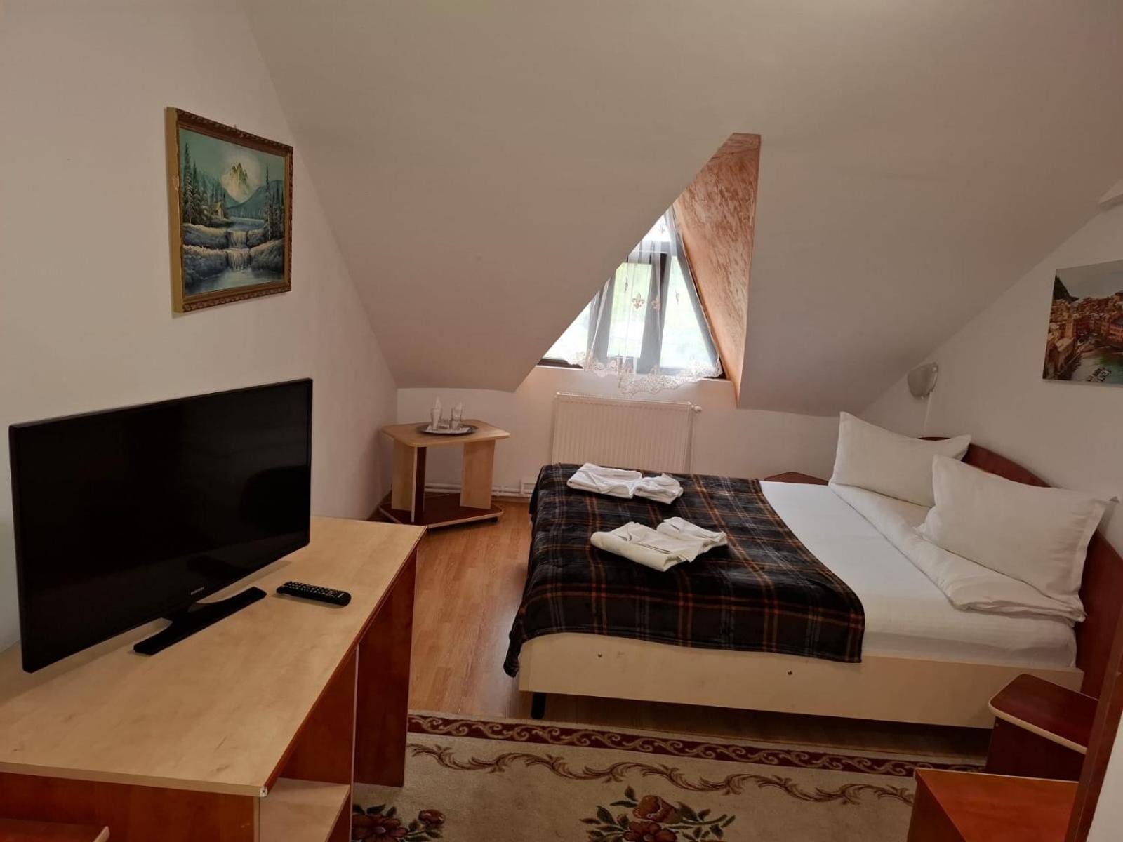 Casa Boiereasca Hotel Яш Екстериор снимка