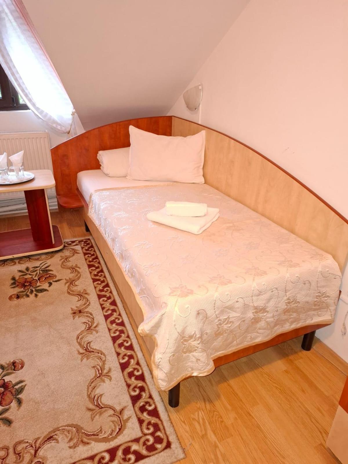 Casa Boiereasca Hotel Яш Екстериор снимка