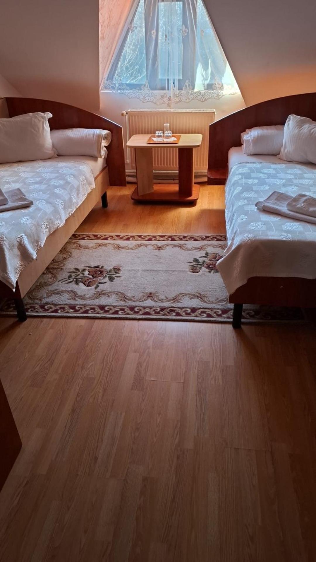 Casa Boiereasca Hotel Яш Стая снимка